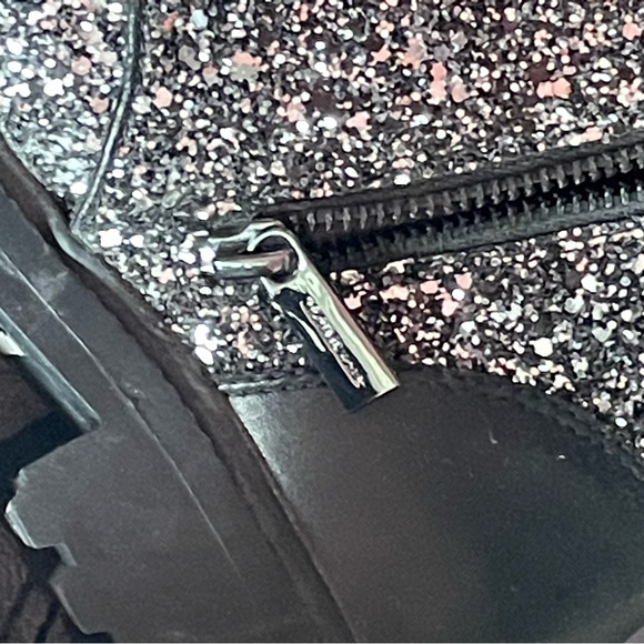 Mk glitter boots 🥾 - Picture 5 of 7